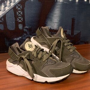 Nike Olive and White Huarache Sneakers